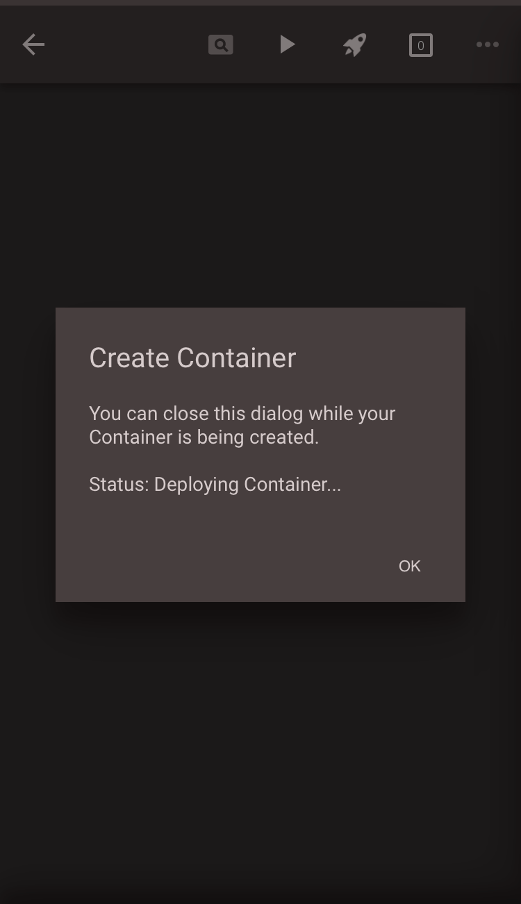 Codeanywhereのコンテナ作成ダイアログ、ステータスはDeploying Container…と表示